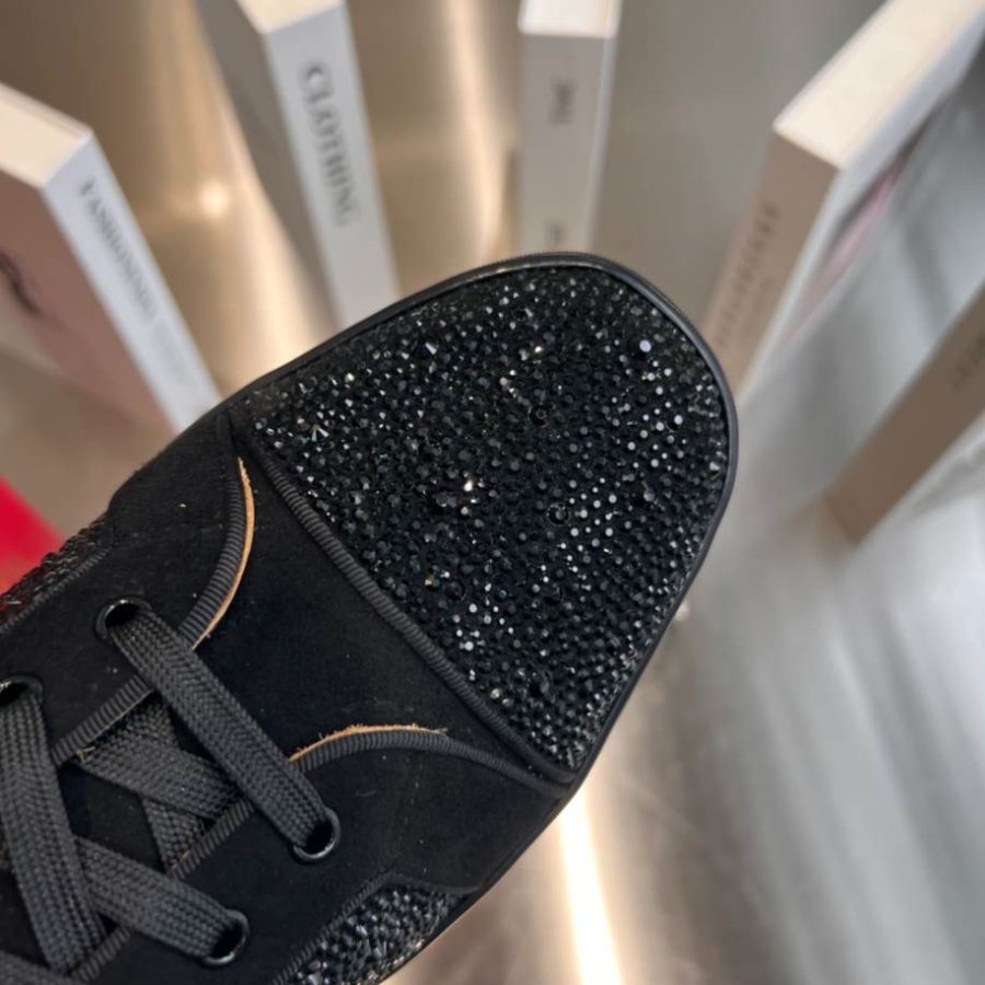 Christian Louboutin Low Top Black Sneaker – CLS053