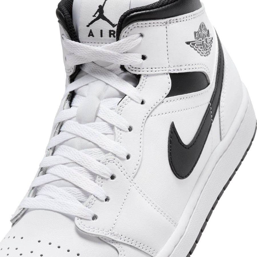 Air Jordan 1 Mid ‘White Black’