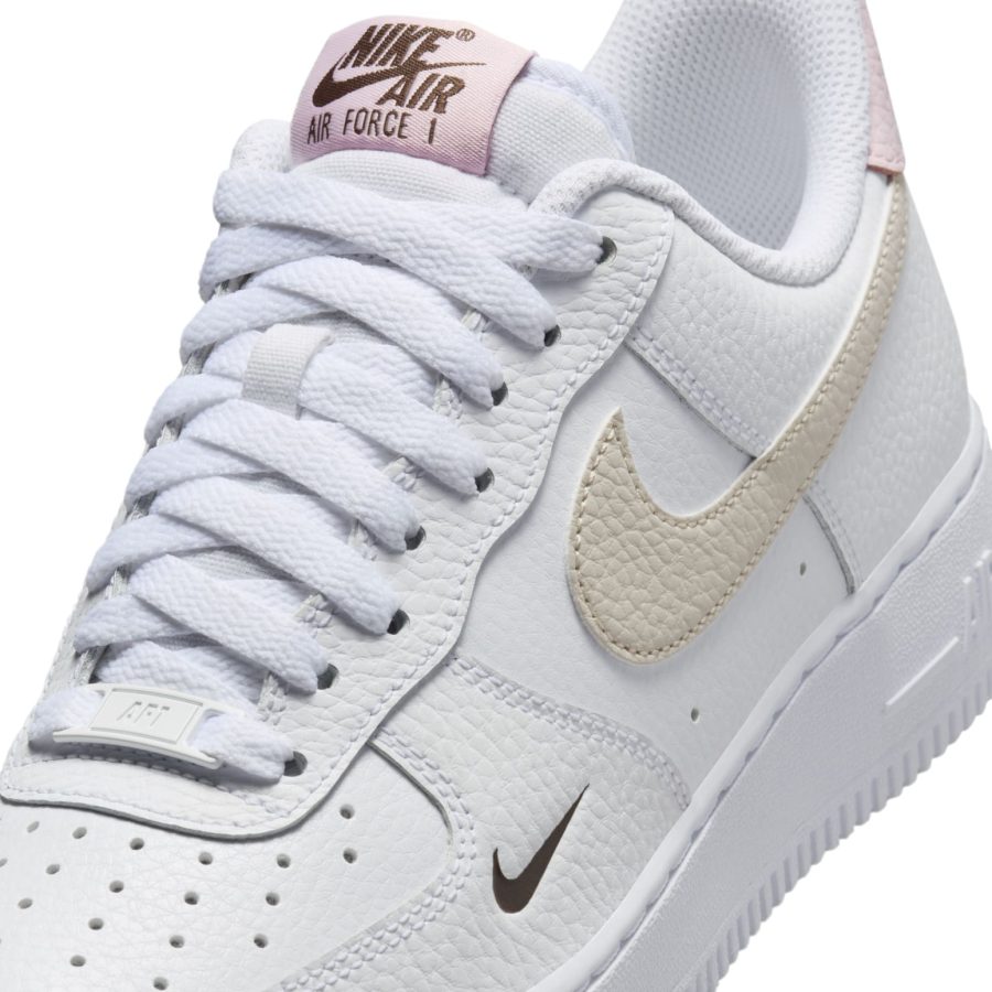 Nike Air Force 1 ’07 ‘White Light Orewood Pink’
