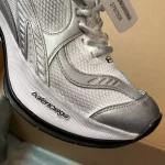 BALENCIAGA CIRCUIT SNEAKER – BLA098