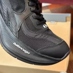 BALENCIAGA CIRCUIT SNEAKER – BLA099