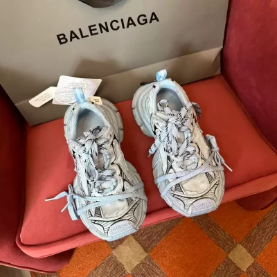 BALENCIAGA-MENS-3XL-SNEAKER-BLA0101-2-1.webp