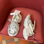 BALENCIAGA MEN’S 3XL SNEAKER – BLA109