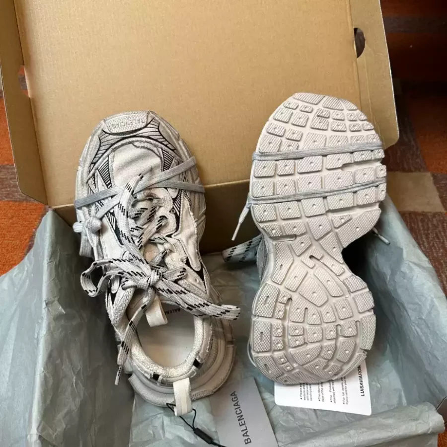 BALENCIAGA MEN’S 3XL SNEAKER – BLA109