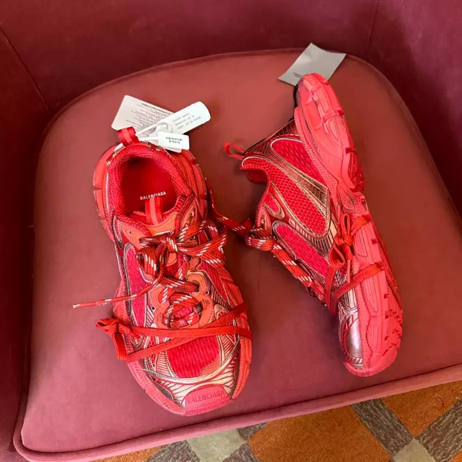 BALENCIAGA MEN’S 3XL SNEAKER – BLA110