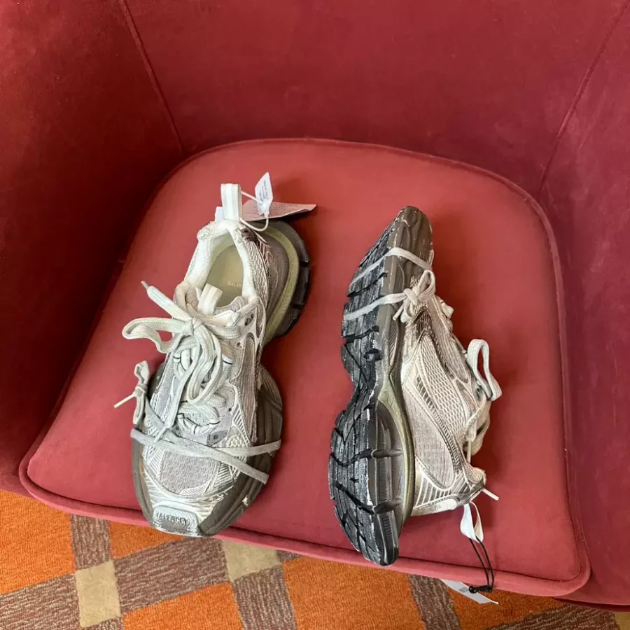 BALENCIAGA MEN’S 3XL SNEAKER – BLA111