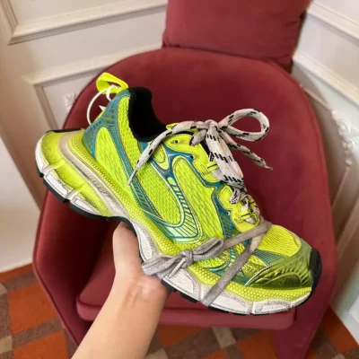 BALENCIAGA MEN’S 3XL SNEAKER – BLA112