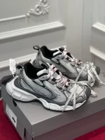 BALENCIAGA MEN’S 3XL SNEAKER – BLA120