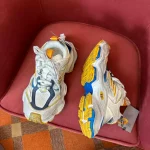 BALENCIAGA MEN’S CARGO SNEAKER – BLA105