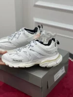 BALENCIAGA TRACK SNEAKER – BLA126