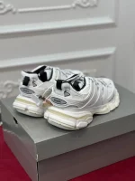 BALENCIAGA TRACK SNEAKER – BLA126