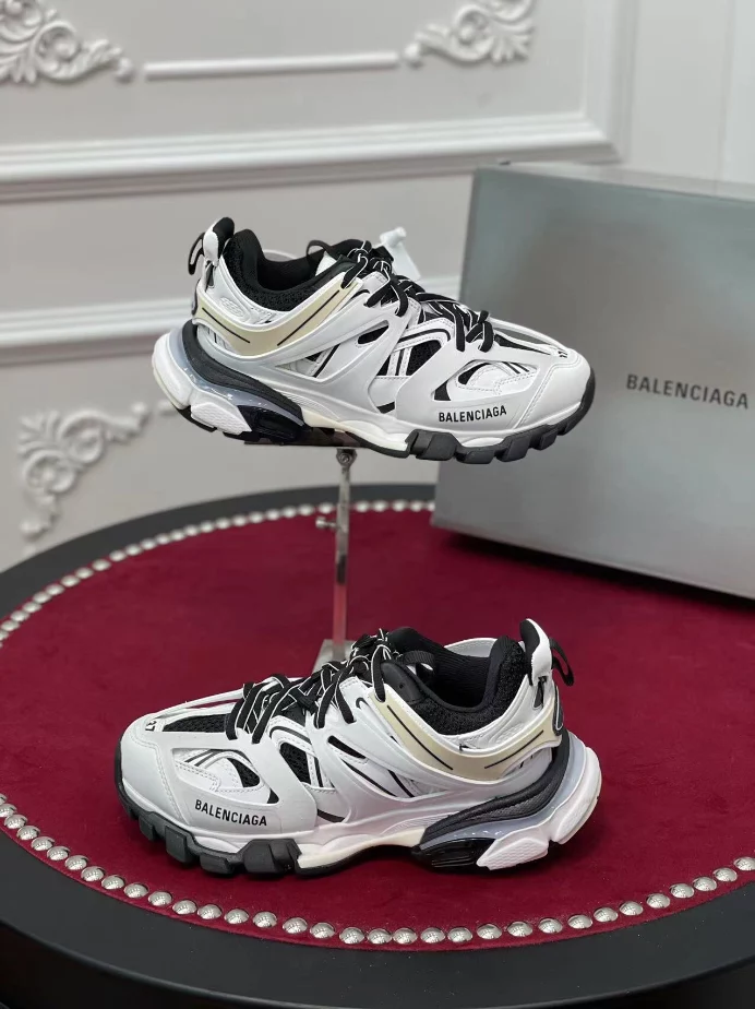 BALENCIAGA TRACK SNEAKER – BLA128