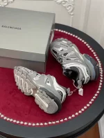 BALENCIAGA TRACK SNEAKER – BLA129