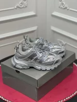 BALENCIAGA TRACK SNEAKER – BLA141