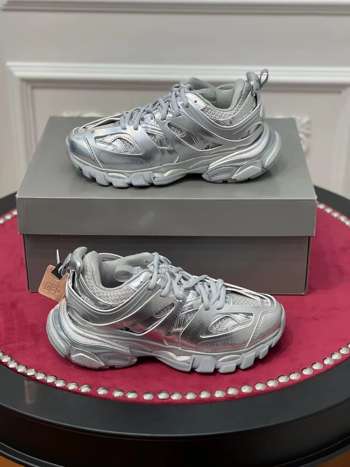 BALENCIAGA TRACK SNEAKER – BLA141