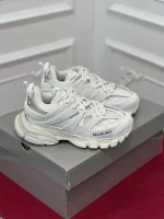 BALENCIAGA TRACK SNEAKER – BLA143