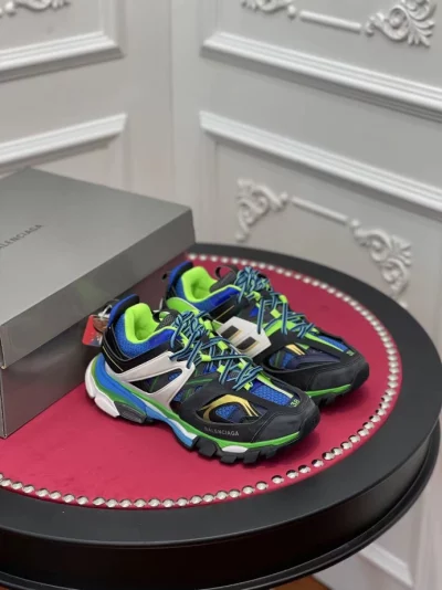 BALENCIAGA-TRACK-SNEAKER-BLA146-8-1.webp