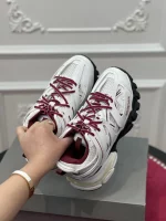 BALENCIAGA TRACK SNEAKER – BLA148