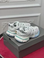 BALENCIAGA TRACK SNEAKER – BLA149