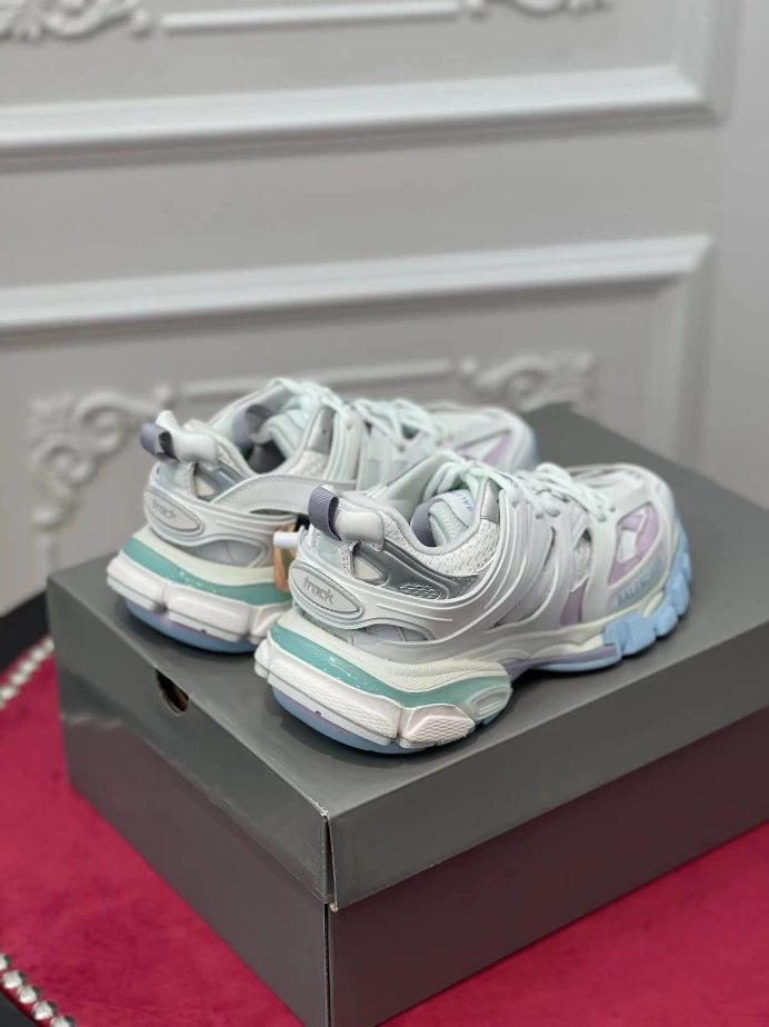 BALENCIAGA TRACK SNEAKER – BLA149