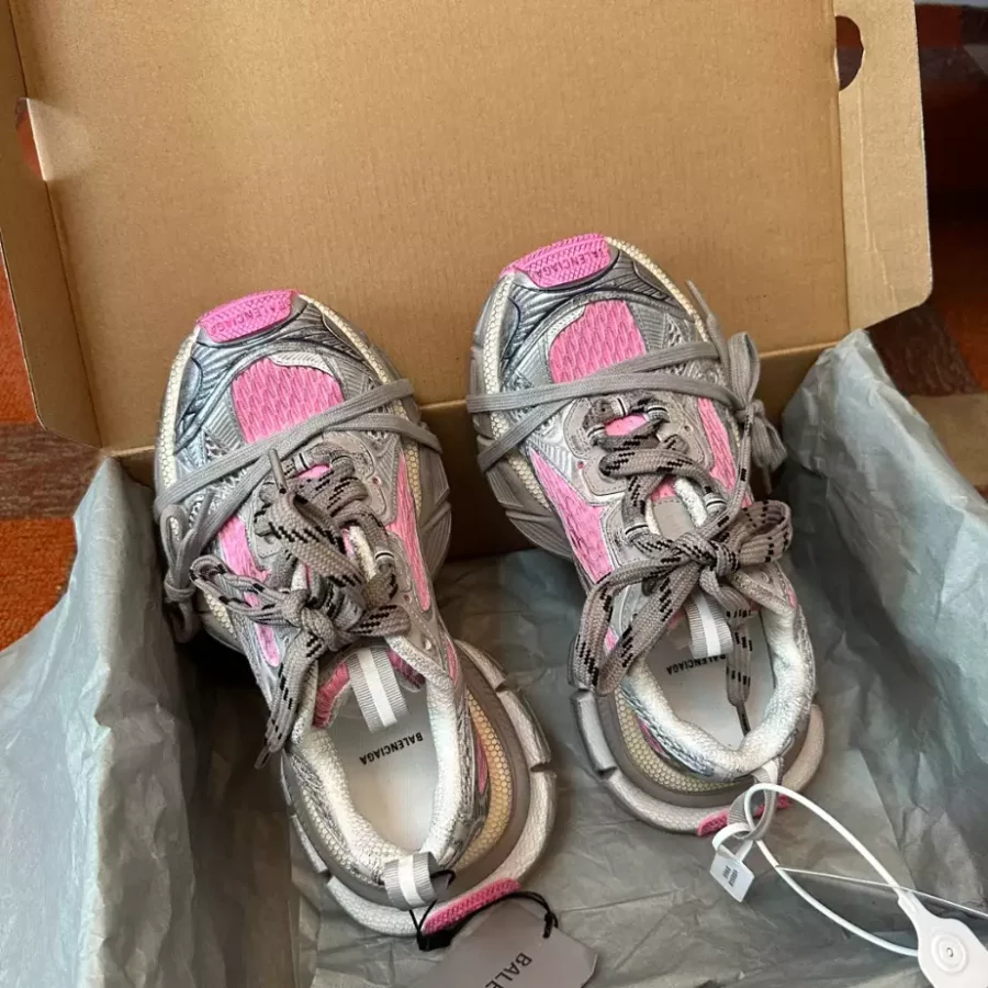 BALENCIAGA WOMEN’S 3XL SNEAKER – BLA102