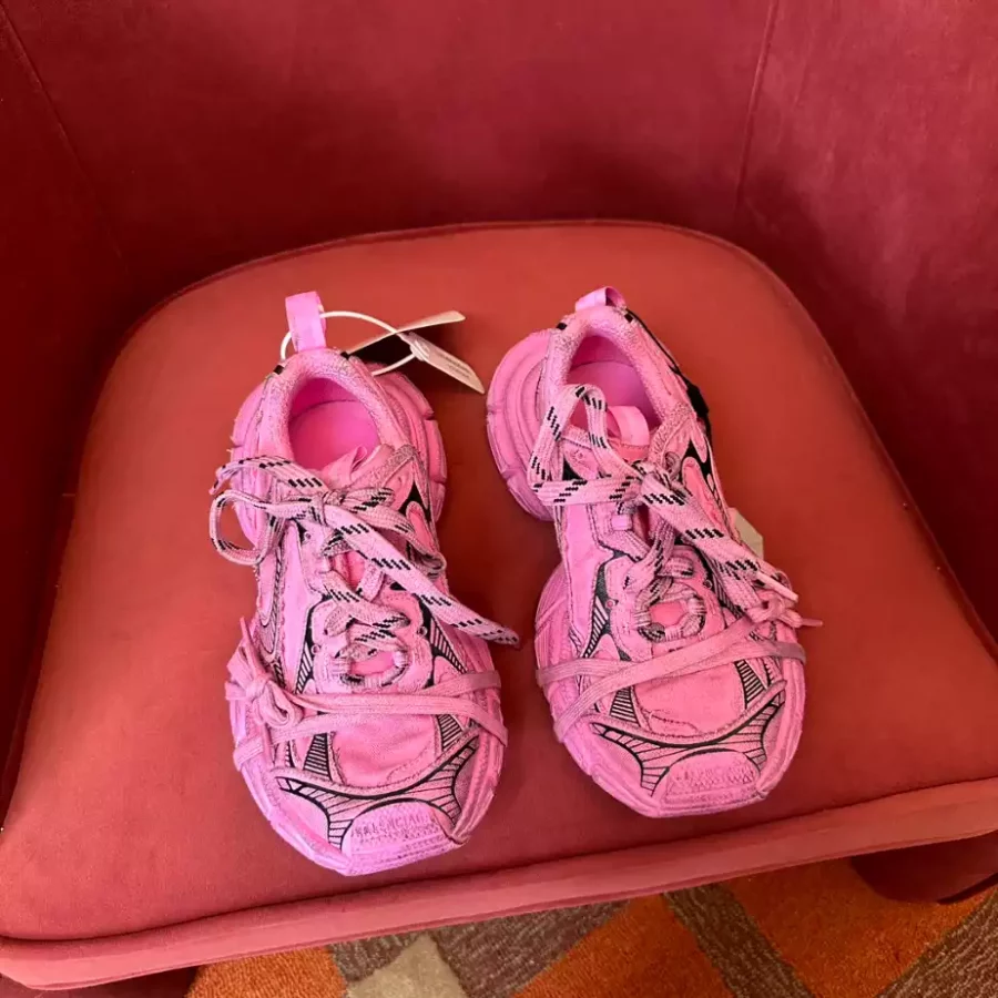 BALENCIAGA WOMEN’S 3XL SNEAKER – BLA0103