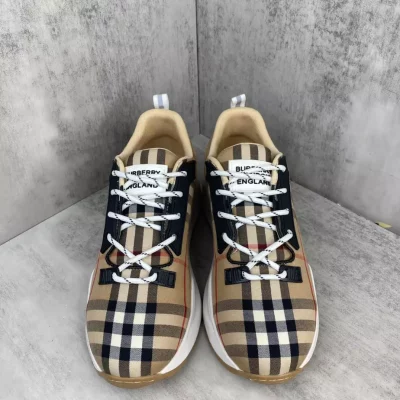 BURBERRY-BURBERRY-PLATFORM-SNEAKERS-BBR058-9-1.webp