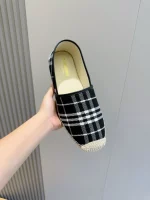 BURBERRY CANVAS STRAW BUCKET – BBR043