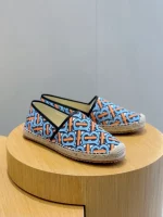 BURBERRY CANVAS STRAW BUCKET – BBR044