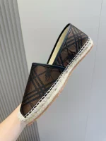 BURBERRY CANVAS STRAW BUCKET – BBR046