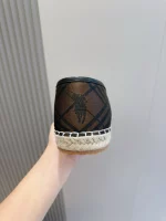 BURBERRY CANVAS STRAW BUCKET – BBR046