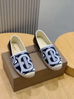 BURBERRY CANVAS STRAW BUCKET – BBR047