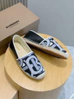 BURBERRY CANVAS STRAW BUCKET – BBR047