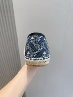 BURBERRY CANVAS STRAW BUCKET – BBR048