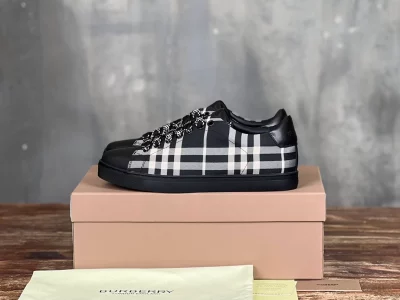 BURBERRY CHECK AND LEATHER SNEAKERS – BBR073