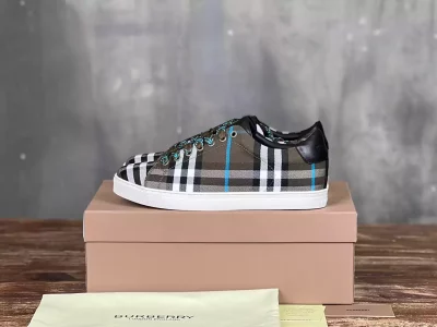 BURBERRY CHECK AND LEATHER SNEAKERS – BBR074