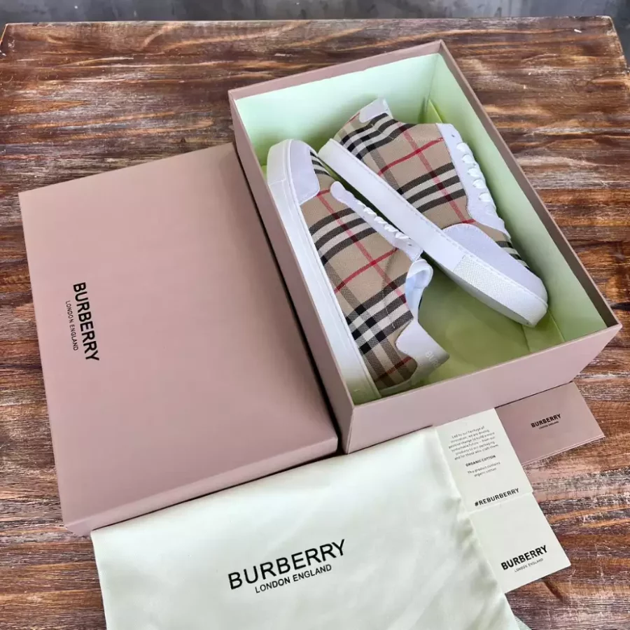 BURBERRY CHECK AND LEATHER SNEAKERS – BBR075