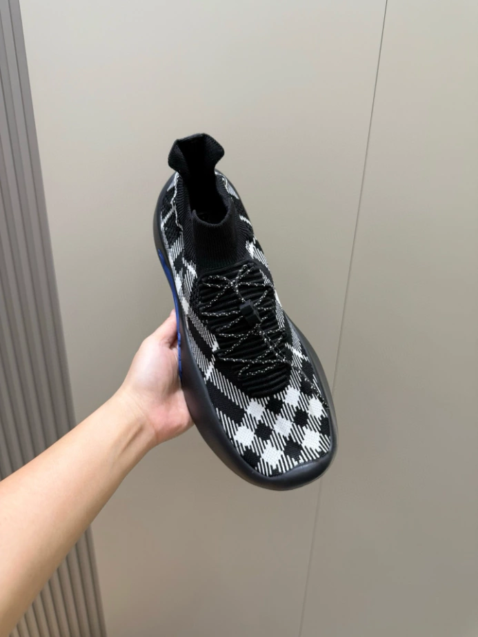 BURBERRY CHECK KNIT NEPTUNE SNEAKERS – BBR053
