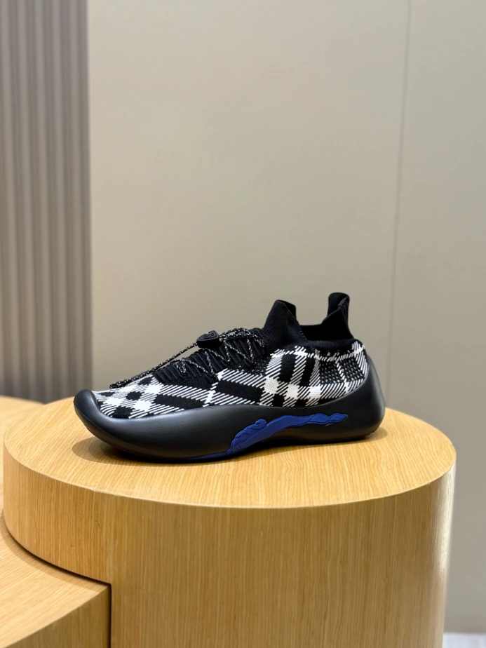 BURBERRY CHECK KNIT NEPTUNE SNEAKERS – BBR053