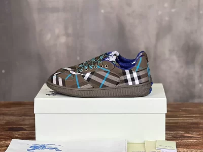 BURBERRY CHECK TERRACE SNEAKERS – BBR070