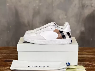 BURBERRY TERRACE SNEAKERS – BBR091