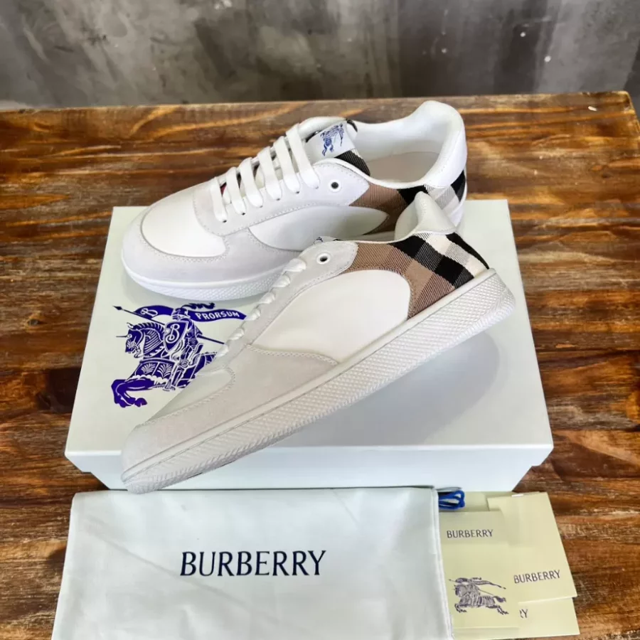 BURBERRY TERRACE SNEAKERS – BBR091