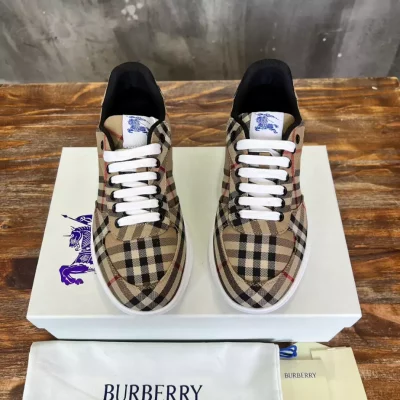 BURBERRY-CHECK-TERRACE-SNEAKERS-BBR093-8-1.webp