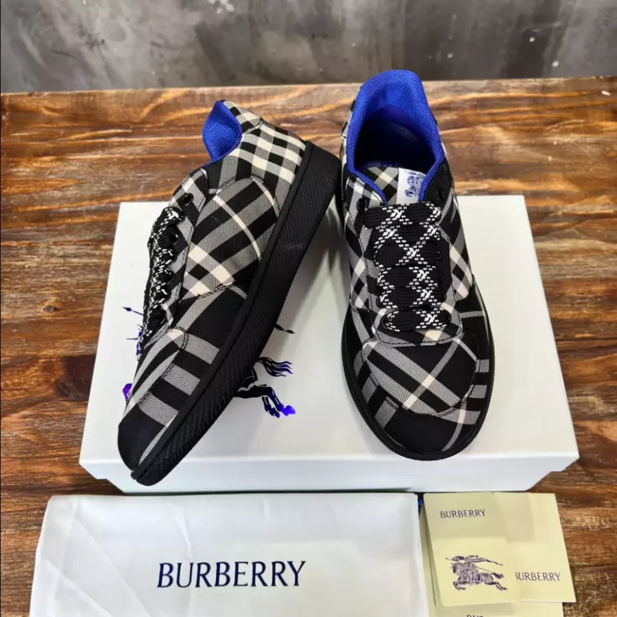 BURBERRY CHECK TERRACE SNEAKERS – BBR095