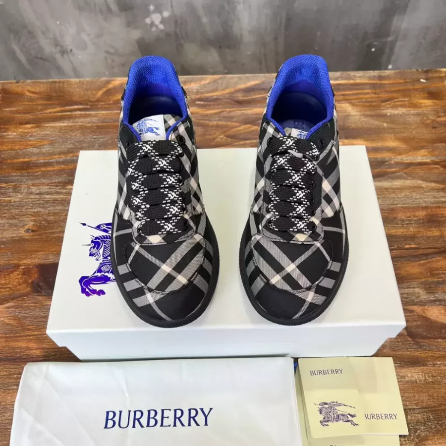 BURBERRY CHECK TERRACE SNEAKERS – BBR095