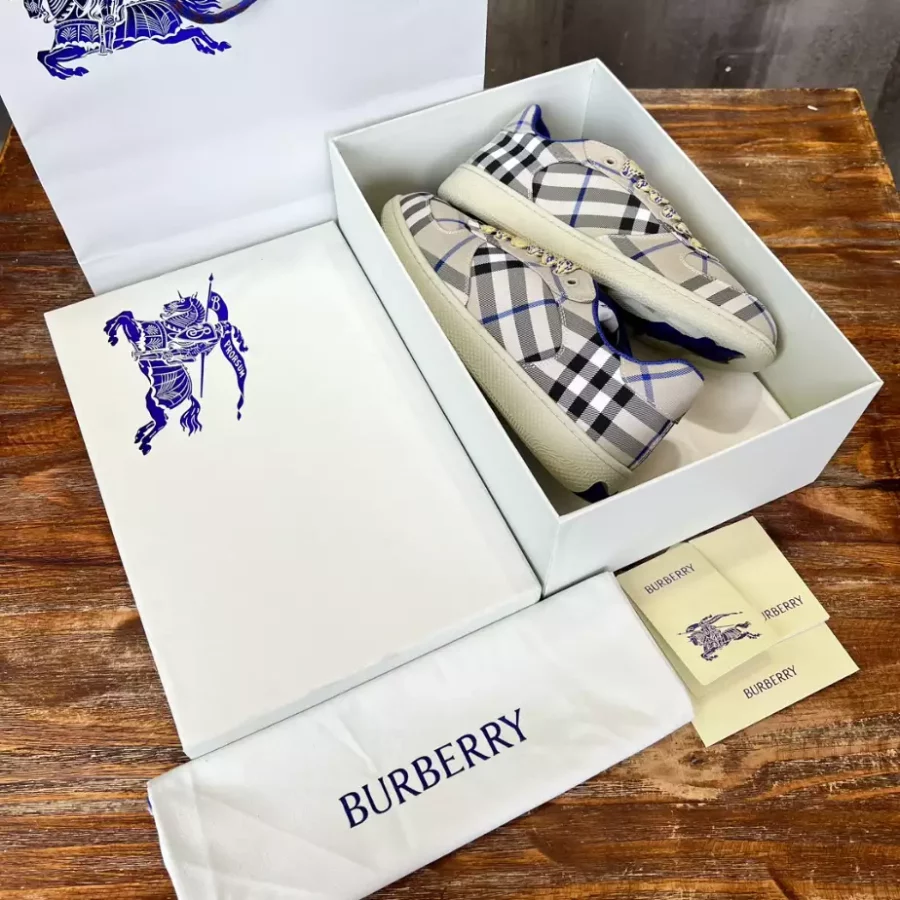 BURBERRY CHECK TERRACE SNEAKERS – BBR096