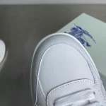 BURBERRY LEATHER AND CHECK TERRACE SNEAKERS – BBR035