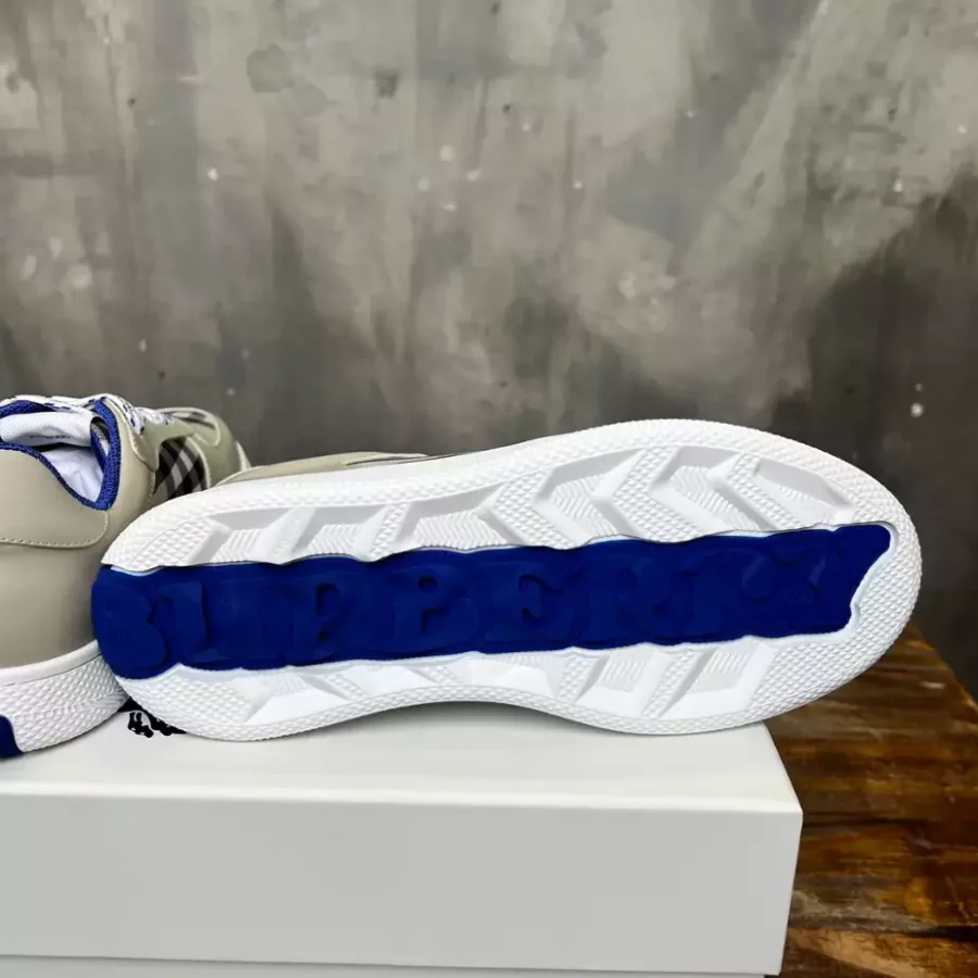 BURBERRY LEATHER AND CHECK TERRACE SNEAKERS – BBR081