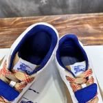 BURBERRY LEATHER SNEAKERS – BBR076