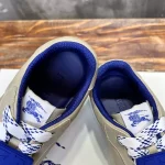 BURBERRY LEATHER SNEAKERS – BBR078